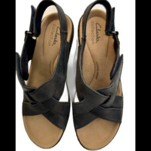 Clark Collection, Echo Heeled Sandal Ultimate Comfort, Navy, Size 6 1/2, NWT,